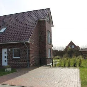 Haus Buttje Holiday home Krummhoern